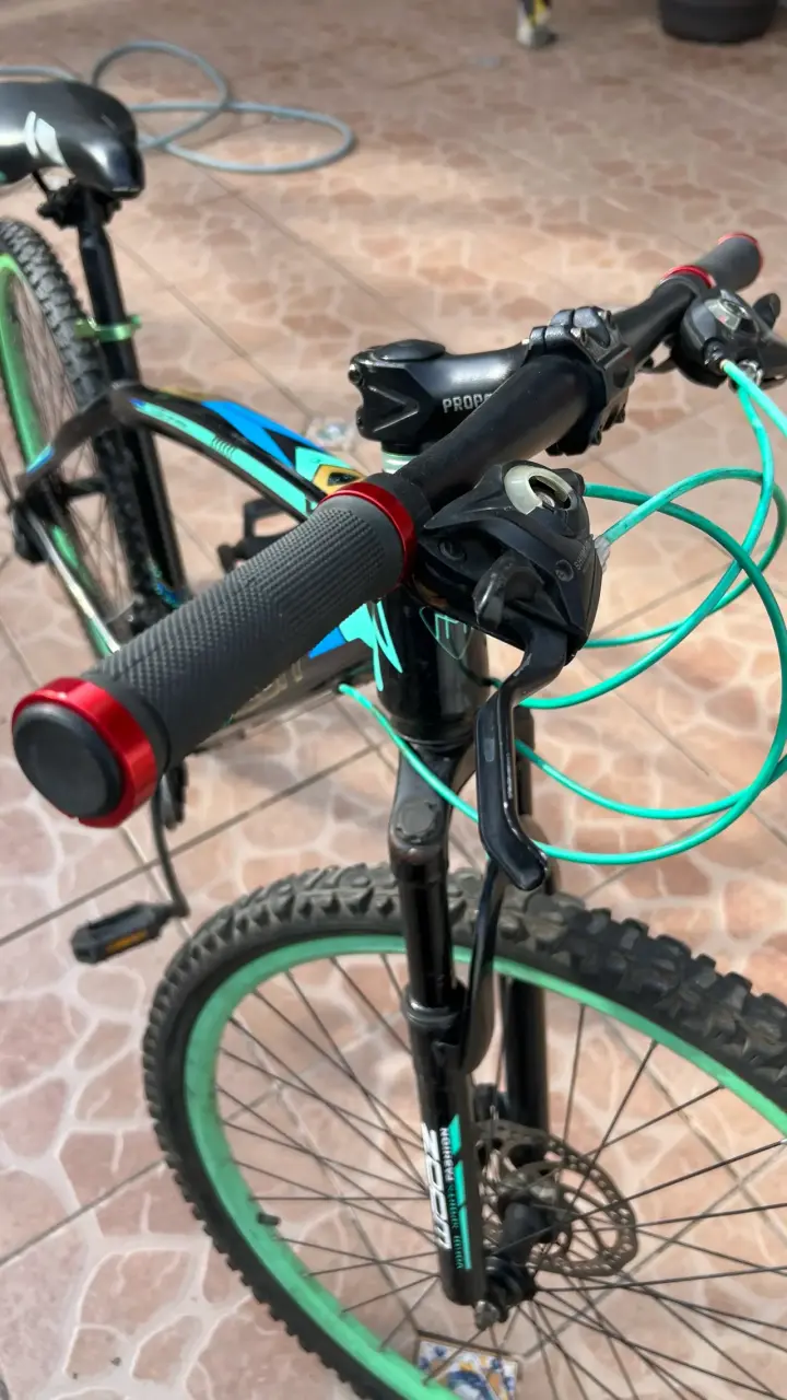 Bicicleta ARO 26 MTB Meilda K9 con frenos de disco - 4