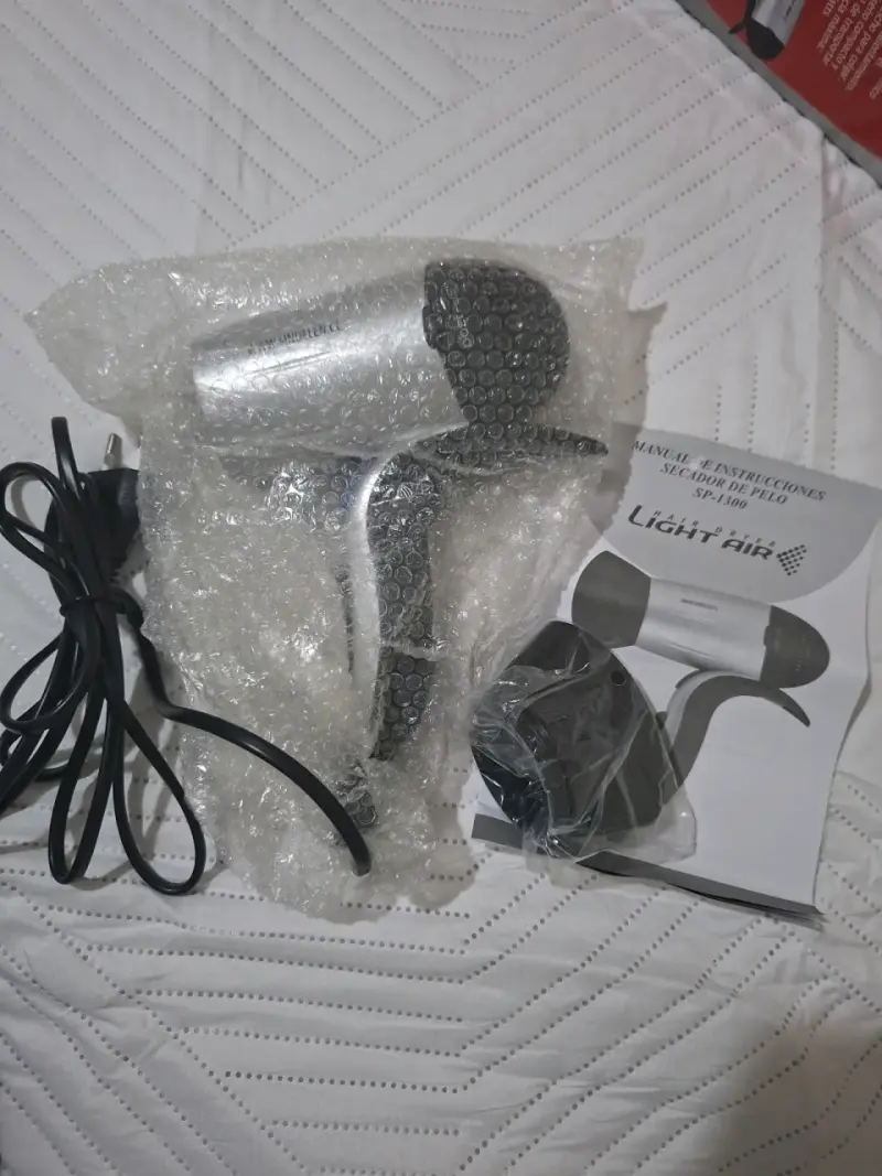 Secador de Pelo Sindelen SP-1300 con Boquilla - 6