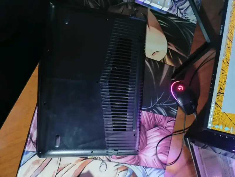 Lenovo legion y520 con bateria mala - 3