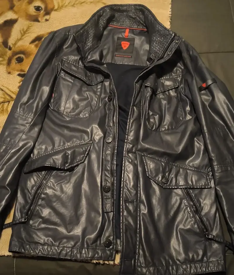 Chaqueta de cuero negra para hombre