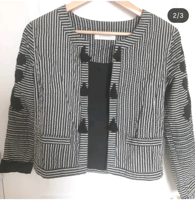 Chaqueta de rayas Rapsodia con detalles de borlas - 2