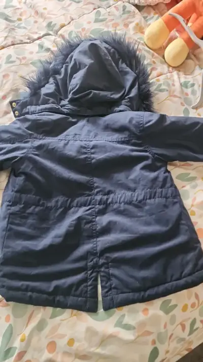 Abrigo azul para niña con capucha H&M - miniatura 3