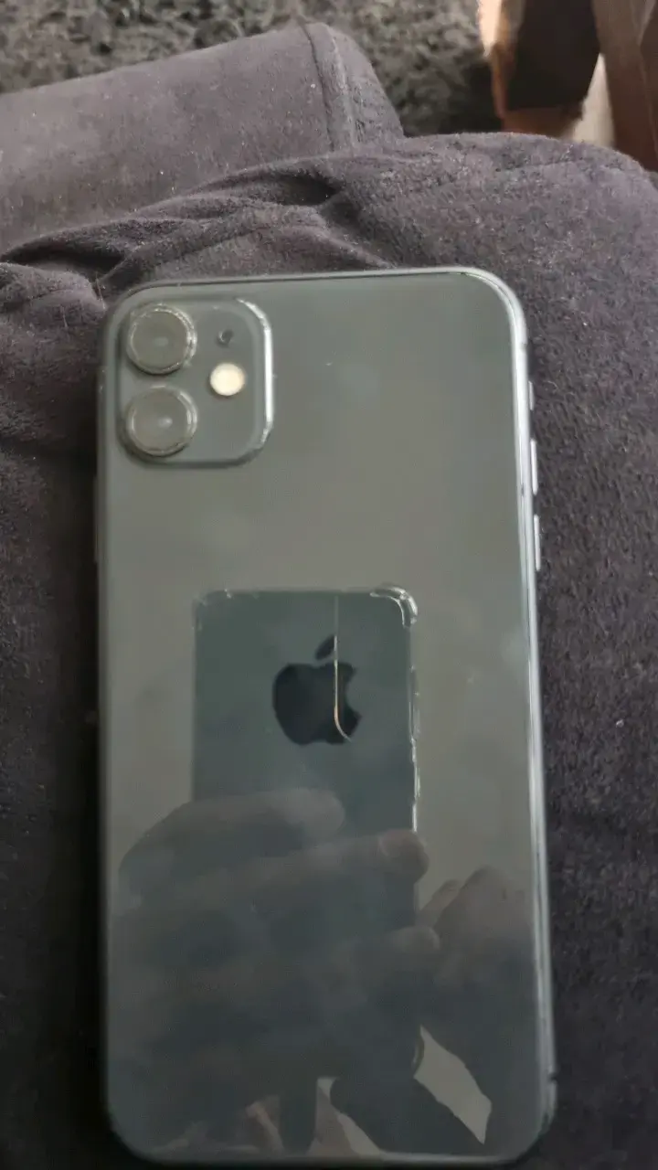 iPhone bloqueado para piezas o reparación - 2