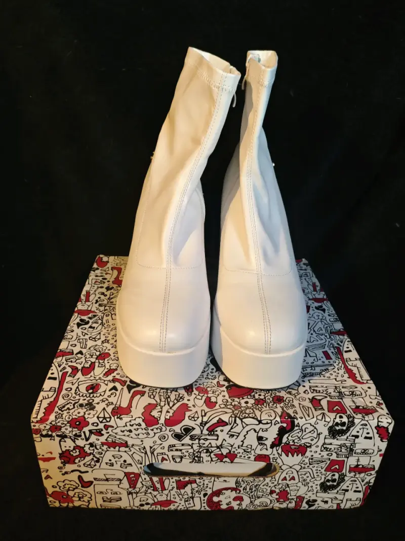 Botines de plataforma blancos con cierre - 4