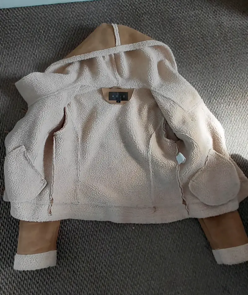 Chaqueta de invierno con capucha forrada - 6