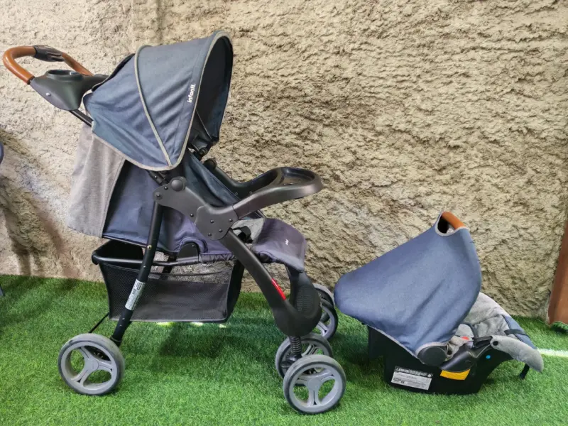 Coche y silla de auto Infanti en excelente estado - 3
