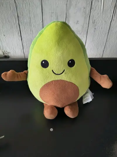 Peluche de aguacate PlushMania verde suave - miniatura 4