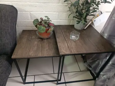 Mesas de centro cuadradas de madera y metal - miniatura 1