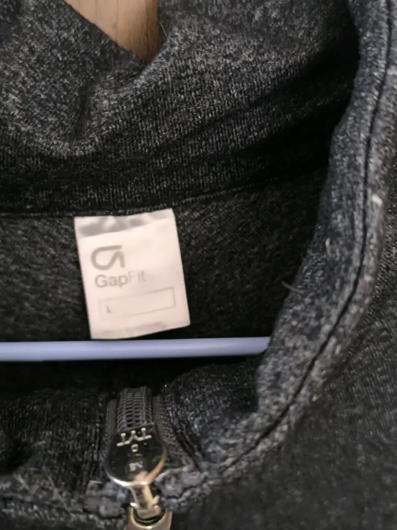 Chaqueta deportiva gris GapFit con cierre - 2