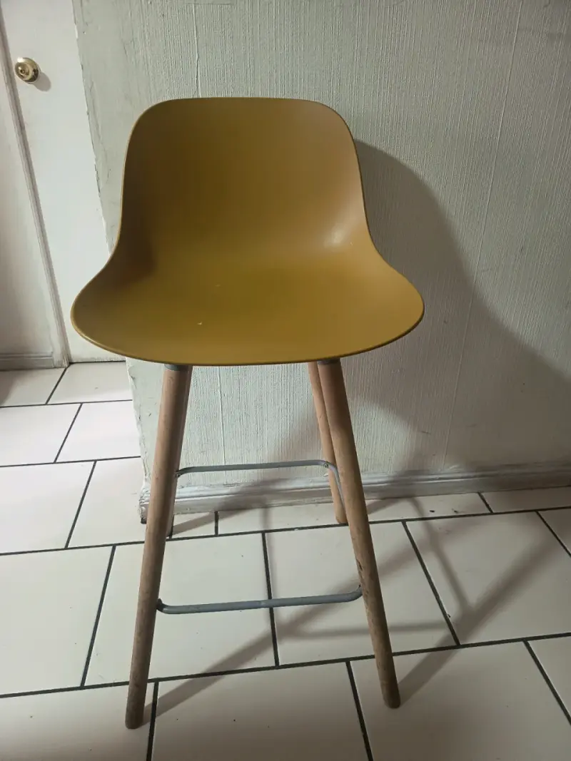 Sillas altas modernas para cocina o comedor - 2