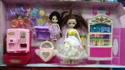 Set de Muñecas con Accesorios y Muebles - miniatura 3