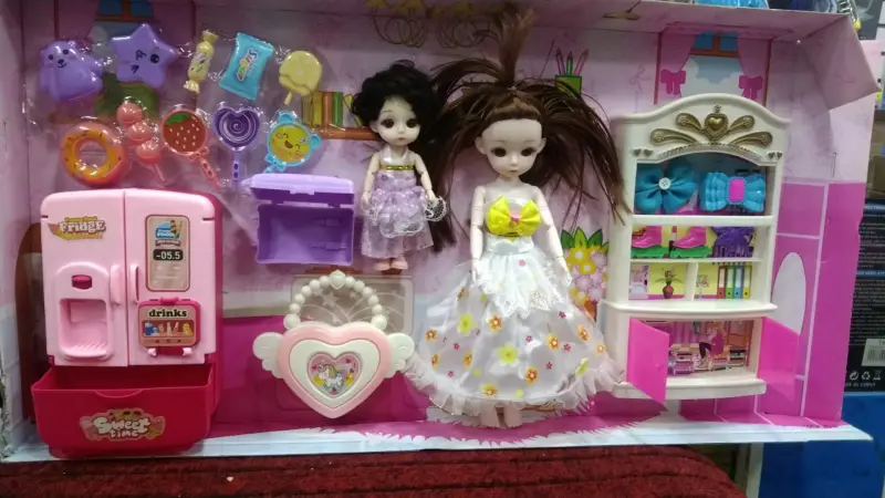 Set de Muñecas con Accesorios y Muebles - 4