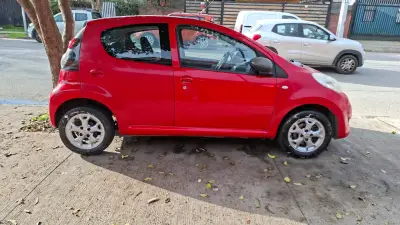 Citroen C1 Impecable - miniatura 6