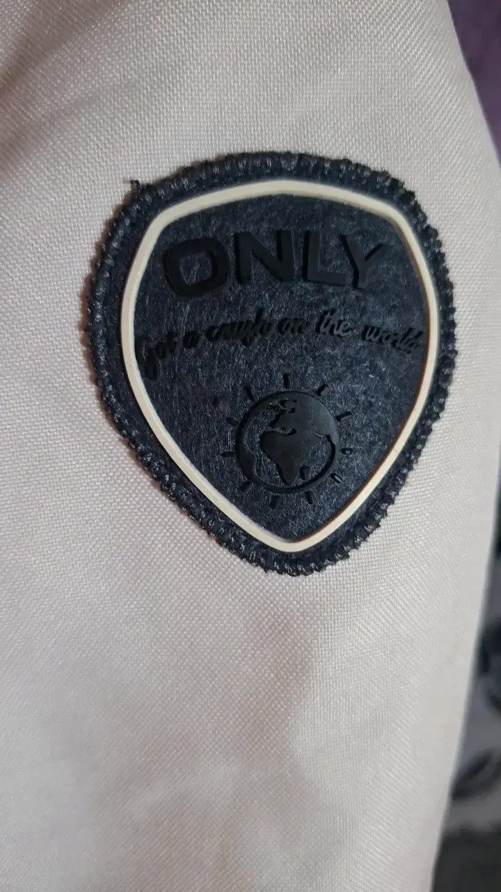 Chaqueta beige marca Only talla L - 4