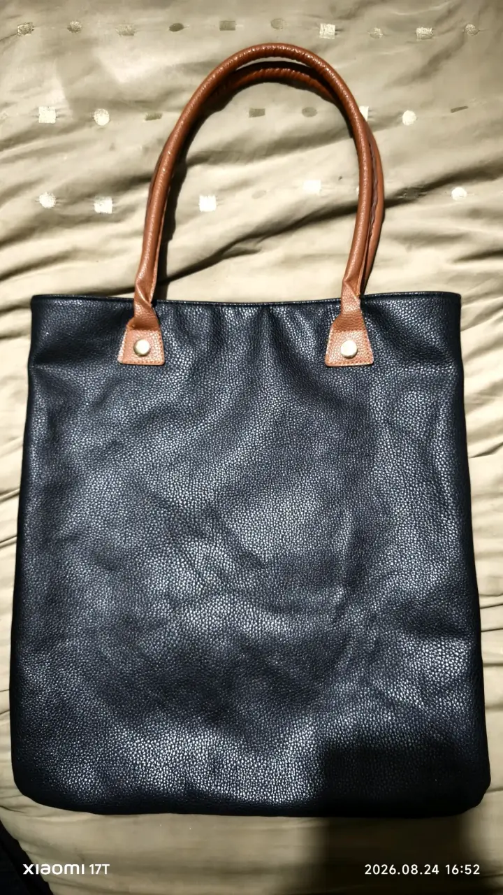 Bolso tote negro con asas marrones - 3