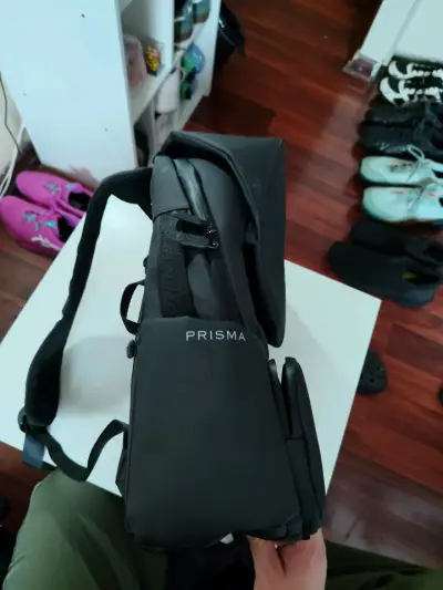 Mochila negra Limited Prisma con diseño moderno - miniatura 3