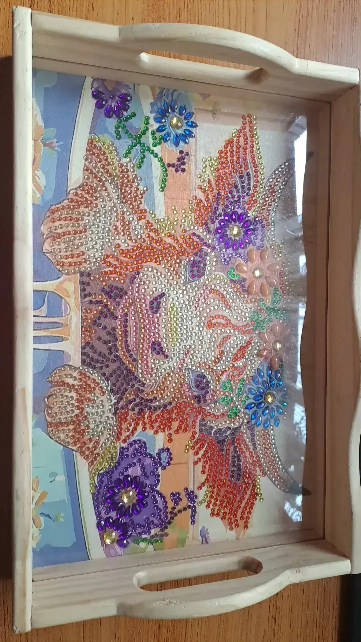 Bandeja de madera con diseño de vaca y flores - 2