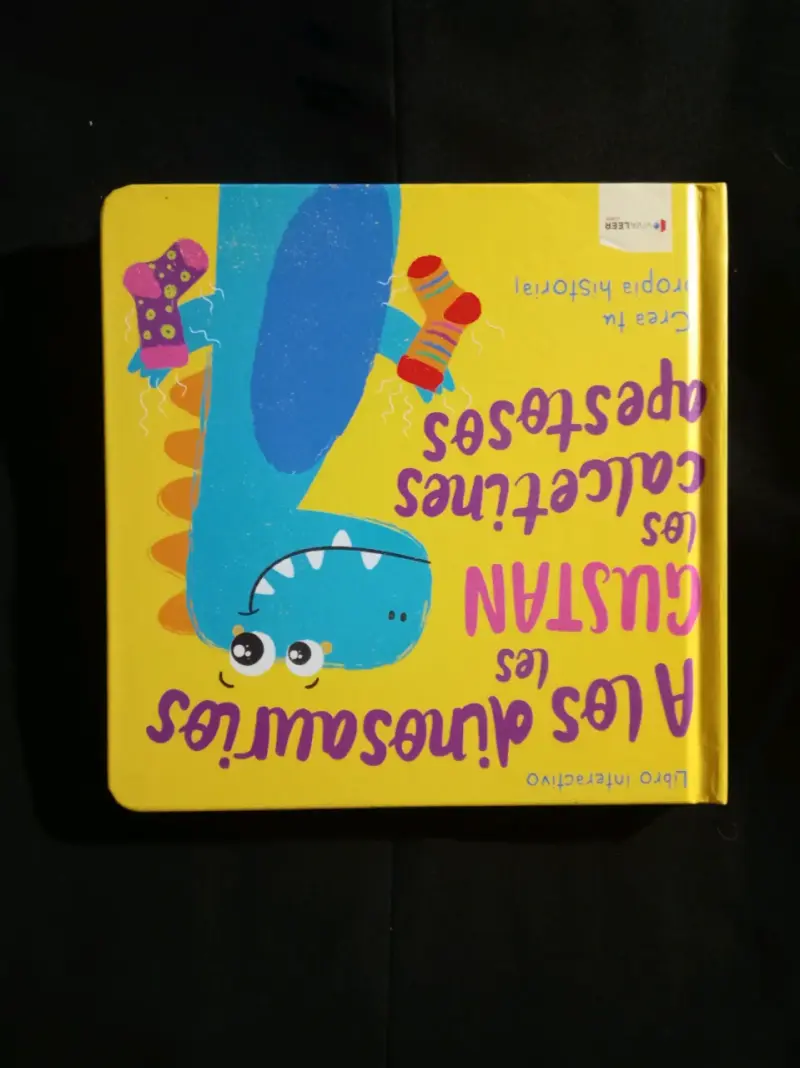 Libro infantil interactivo de dinosaurios y unicornios - 1