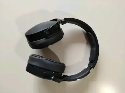 Auriculares inalámbricos Bluetooth plegables negros - miniatura 3