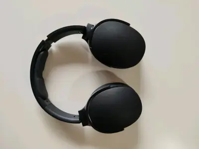 Auriculares inalámbricos Bluetooth plegables negros - miniatura 4