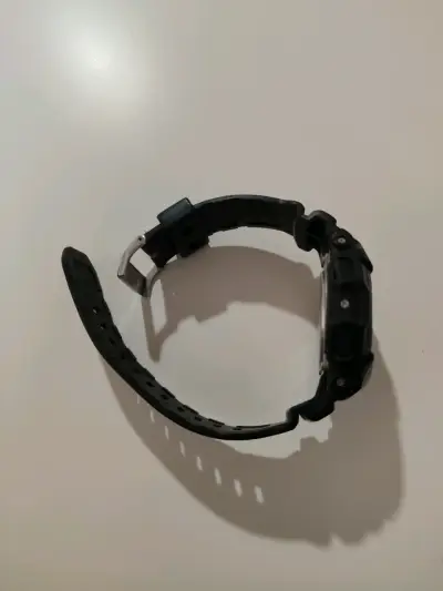Reloj digital Casio resistente al agua - miniatura 3