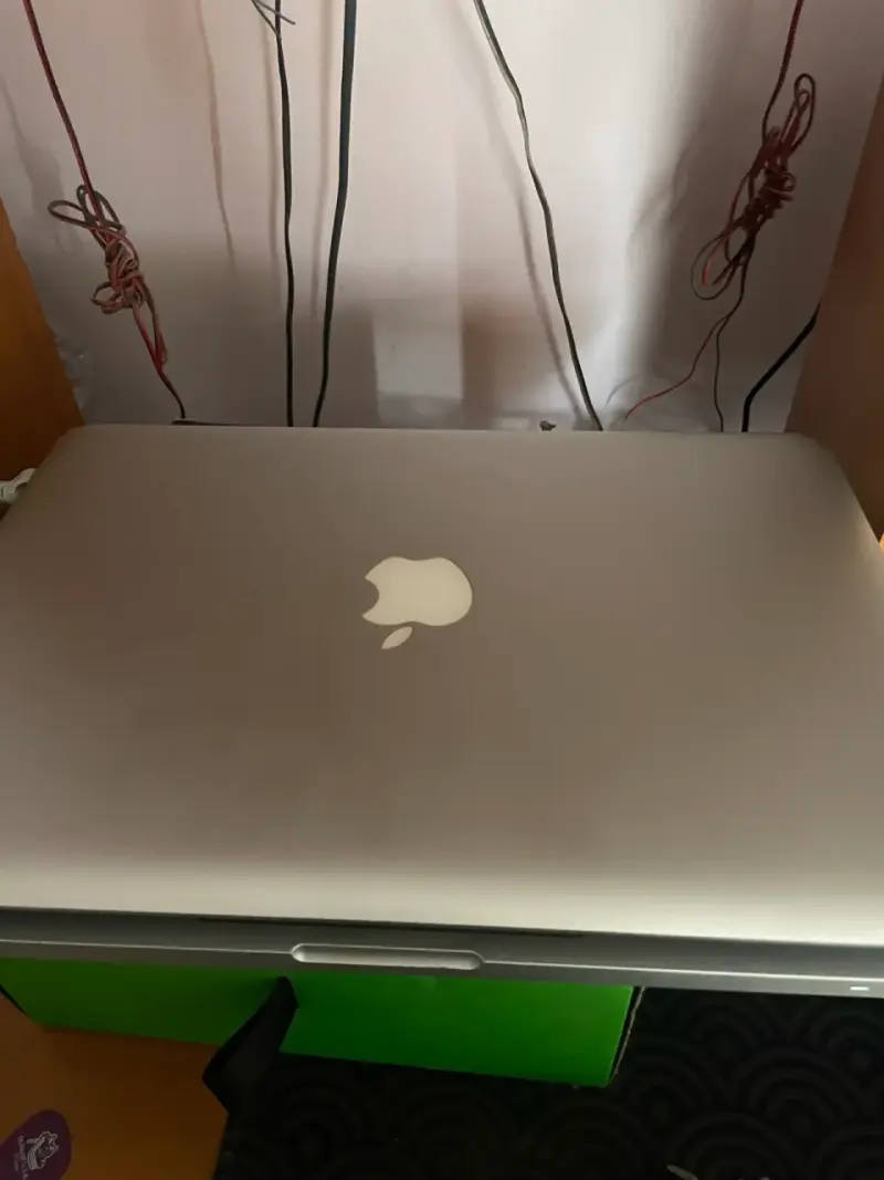 MacBook Pro 13 pulgadas con macOS High Sierra - 2