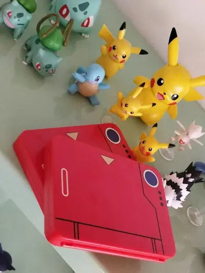 Estuche rojo para tarjetas de juego Nintendo Switch - miniatura 5