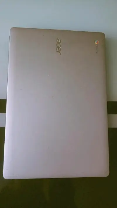 Chromebook Acer 315 con Chrome OS - miniatura 2