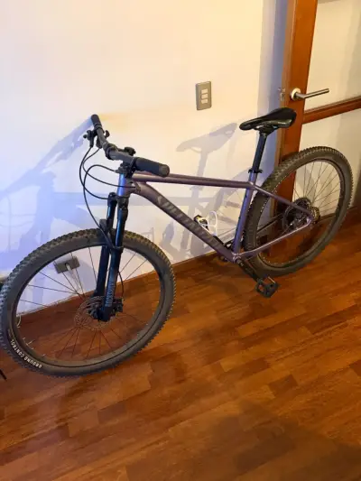 Bicicleta de montaña Specialized RockShox morada - miniatura 1