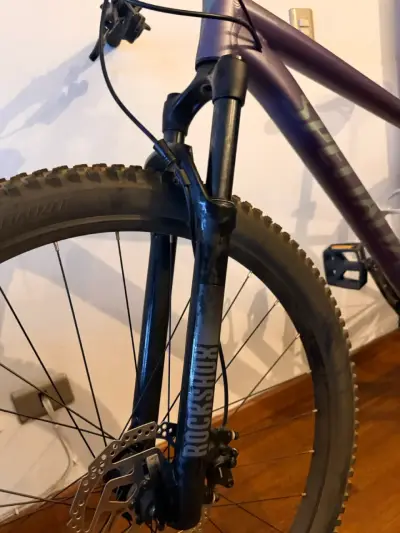 Bicicleta de montaña Specialized RockShox morada - miniatura 2