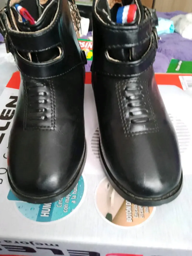 Botines de cuero negro con detalle tricolor - 2