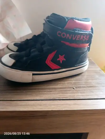 Zapatillas Converse negras para niños - miniatura 2