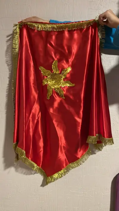 Blusa de baile folclórico blanco con detalles rojos - miniatura 2