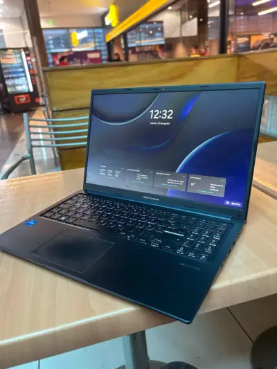 Notebook i5 13th gen | 12gb RAM - miniatura 3