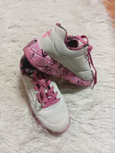 Talla 31 Skechers blancas y rosadas - miniatura 1