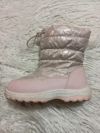 Botas de invierno para niña color rosa brillante - miniatura 2