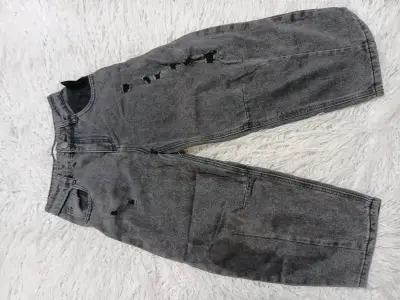 Jeans grises para niña talla 10 - miniatura 1