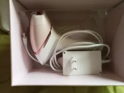 Depiladora IPL Philips Lumea Prestige - miniatura 1