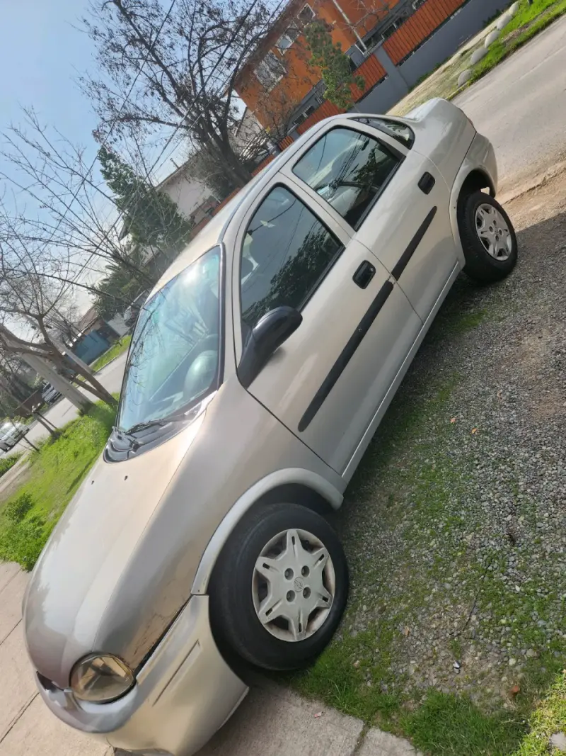 Auto Chevrolet Corsa 2006 1.6 - 118000 km - 2