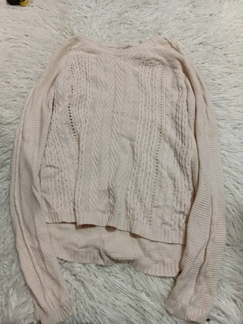 Suéter de punto beige para mujer - 1