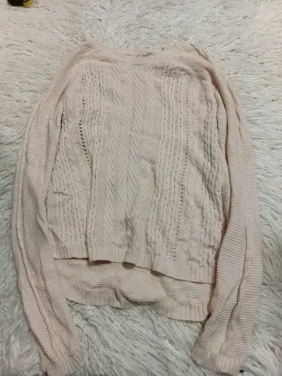 Suéter de punto beige para mujer - miniatura 1
