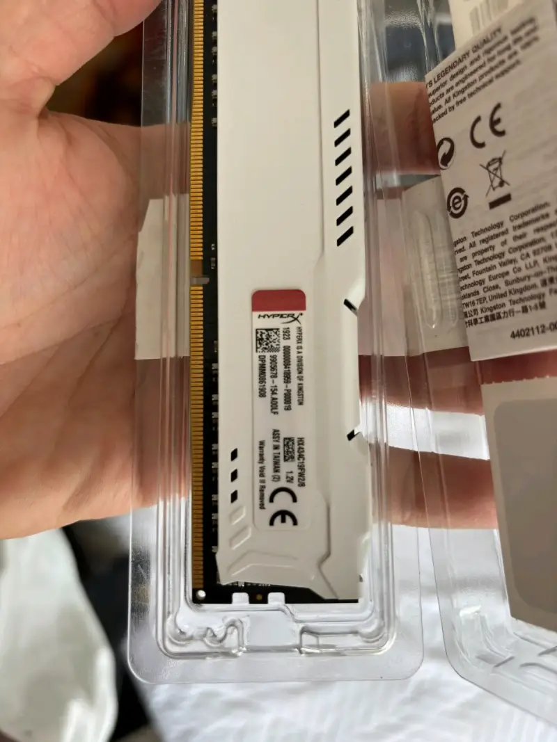 Memoria RAM DDR4 HyperX Fury 2x8GB (16GB) - 4