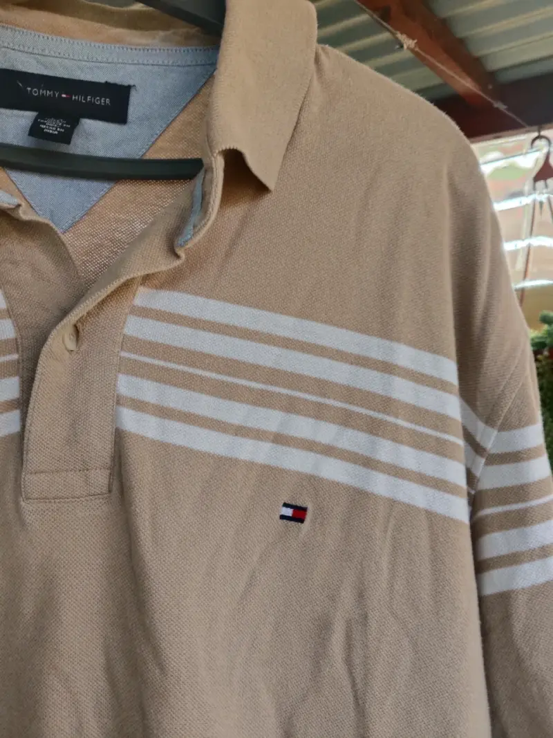 Polera Polo Tommy Hilfiger Beige a Rayas - 1