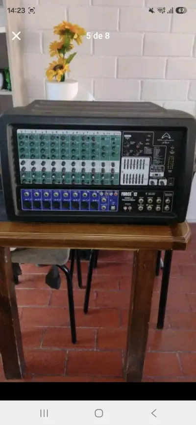 Parlante SoundTech con mezclador Force 12 - miniatura 3