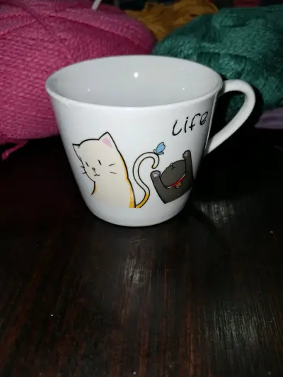 Taza de cerámica con diseño de gatos - miniatura 5