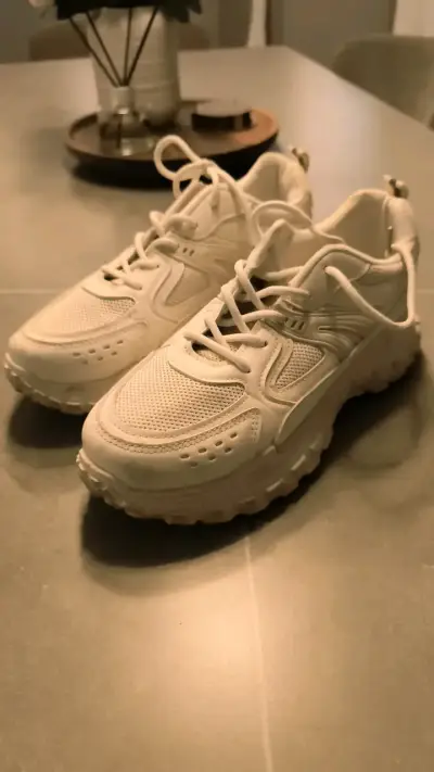 Zapatillas deportivas blancas para  mujer - miniatura 3