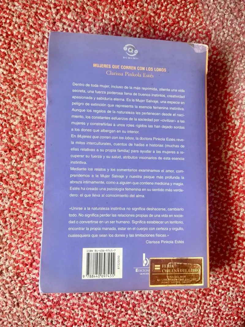 Libro Mujeres que Corren con los Lobos Clarissa Pinkola Estés - 2