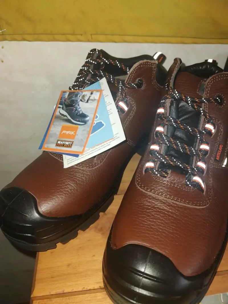 Botas de seguridad marrones para trabajo pesado - 1
