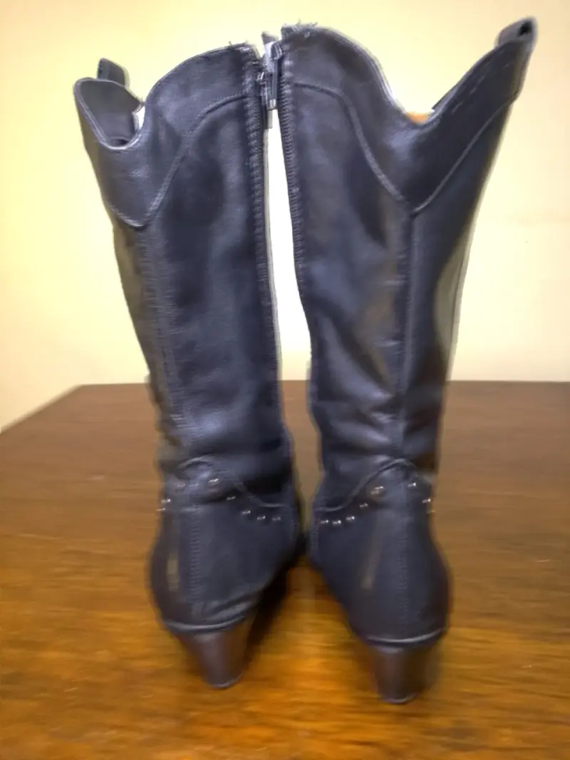 Botas de cuero negras con tacón para mujer - 2