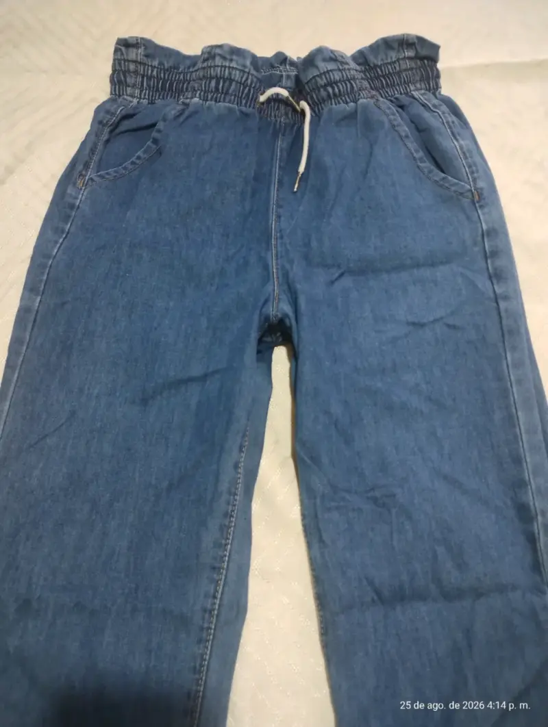 Pantalones de mezclilla elásticos talla 36